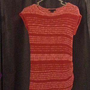 Short sleeve sweater